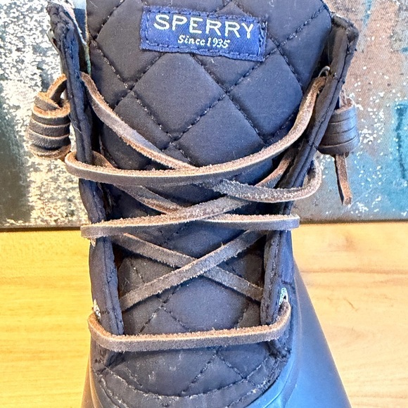 Sperry Women's Saltwater Quilted Duck Boots – Size 6 women’s (EUC) - Picture 7 of 13
